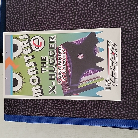 Case It Mighty Zip 3 Ring Binder with Handle and Shoulder Strap - Picture 3 of 4